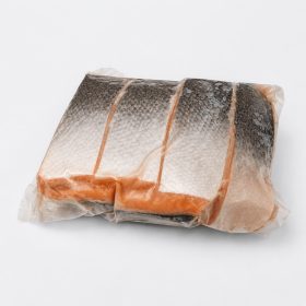 Fagyasztott lazac steak, vákuumcsomagolva 1,5kg/csomag