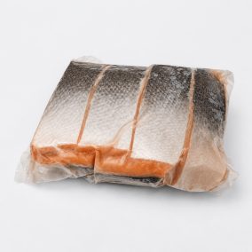 Fagyasztott lazac steak, vákuumcsomagolva 1,5kg/csomag